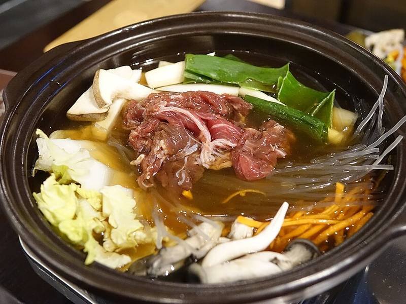 Beef Bulgogi — korean dinner recipe, served and ready to eat