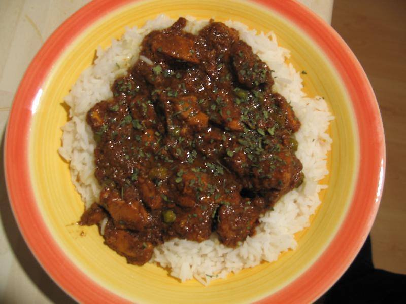 Goan Lamb Vindaloo — indian dinner recipe, served and ready to eat