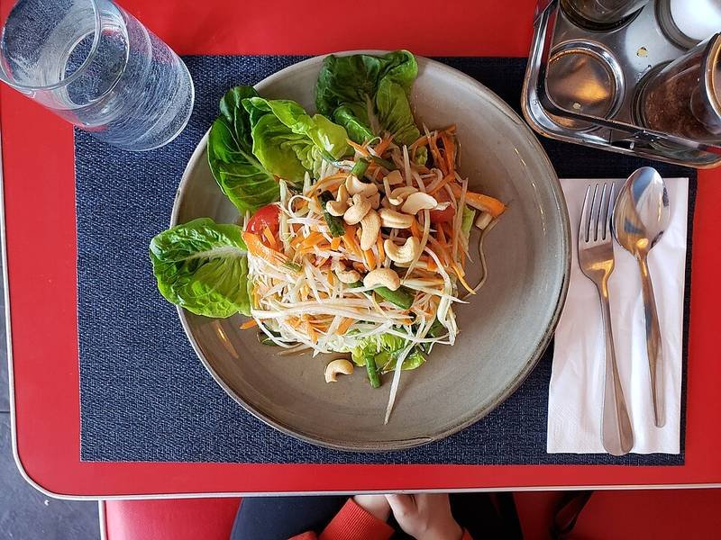 Som Tam (Green Papaya Salad) — thai healthy recipe, served and ready to eat